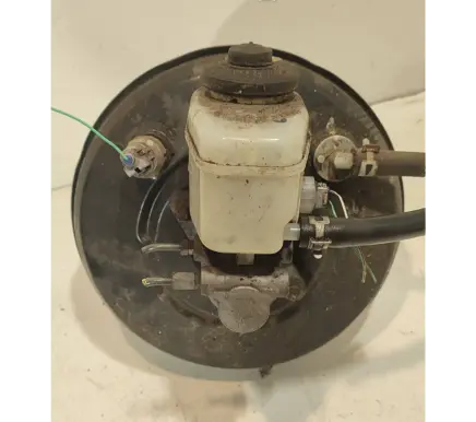 Toyota Land Cruiser (J120) Brake booster