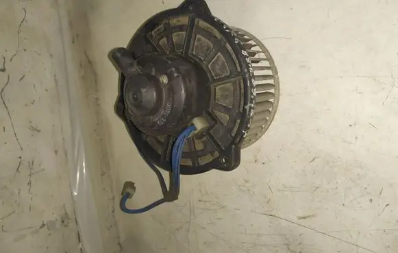 Mazda 626 Heater fan/blower 1940000061