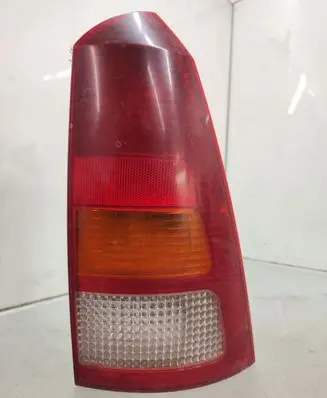 Ford Focus Rear/tail lights XS4X13N004EC