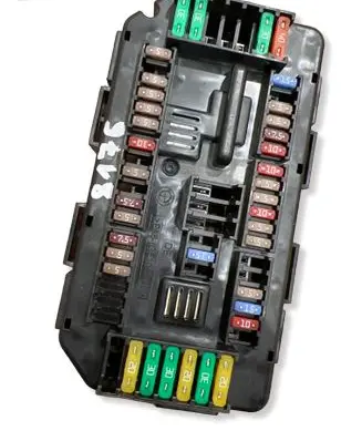 BMW 3 F30 F35 F31 Fuse box set 9389068 1013452 19549000001