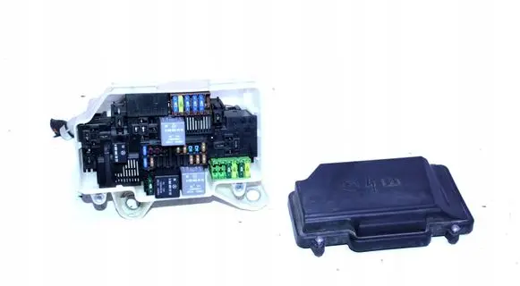 Mercedes-Benz C W205 Fuse module A2055400082