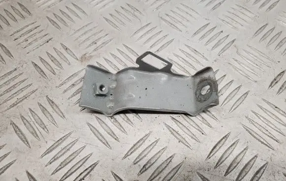 Audi Q5 SQ5 Fender mounting bracket 80A821472