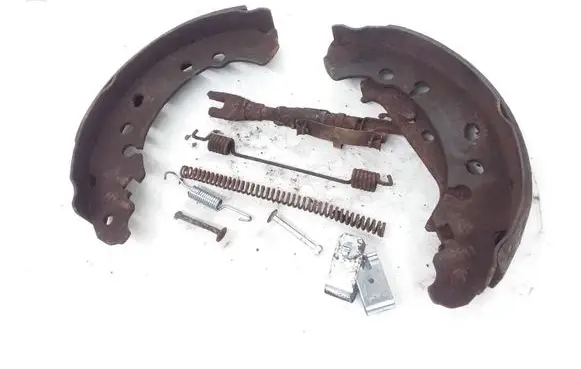 Toyota Yaris Handbrake/parking brake pads 