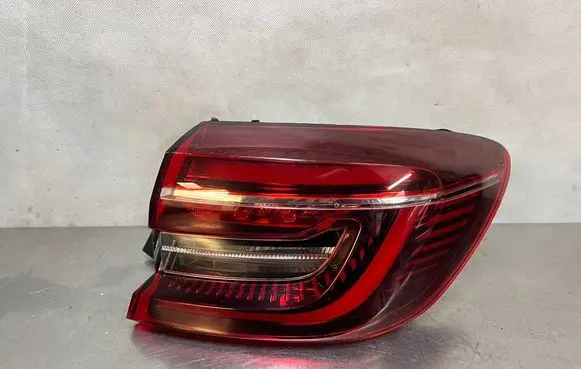 Renault Clio V Rear/tail lights 265504885R