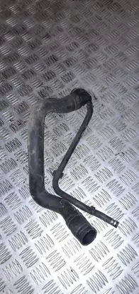 Volkswagen PASSAT B6 Engine coolant pipe/hose