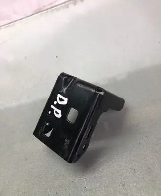 Mercedes-Benz GLC X253 C253 Radiator mount bracket A2056260412