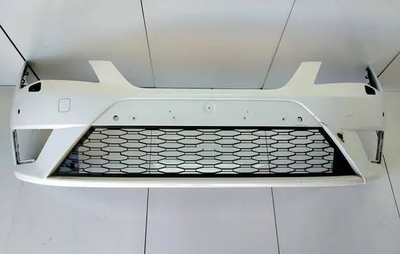 Seat Leon (5F) Front bumper 5F0807221