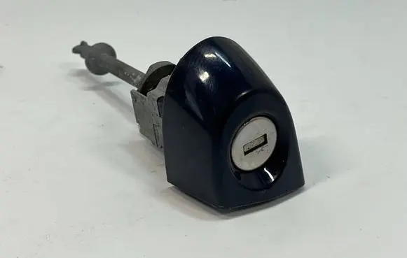 BMW 3 F30 F35 F31 Front door lock (next to the handle) 7310731 51217310731 7310733