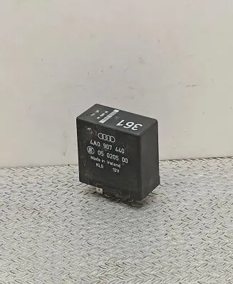 Audi A6 S6 C5 4B Other relay 4A0907440 05020500