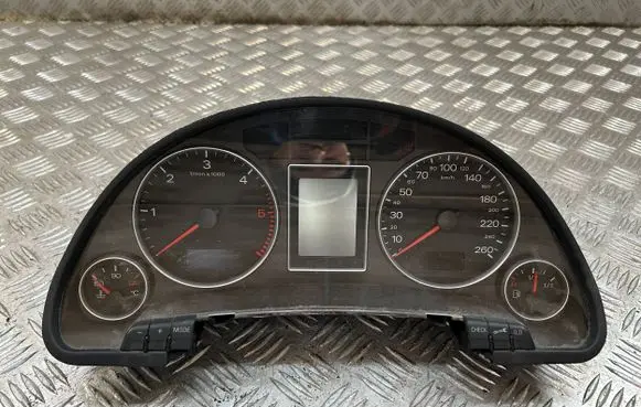 Audi A4 S4 B7 8E 8H Speedometer (instrument cluster) 8E0920900R