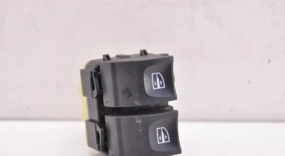 Dacia Sandero III Electric window control switch 254118044R