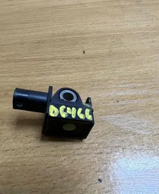 Mercedes-Benz GLC X253 C253 Airbag deployment crash/impact sensor 2229051400 D6466