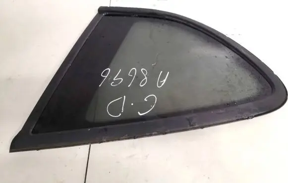 Subaru B9 Tribeca Rear side window