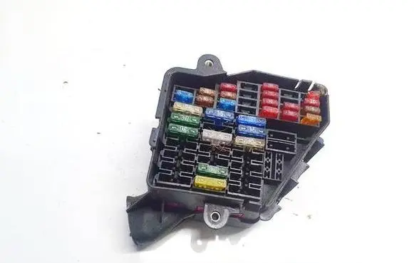 Audi A4 S4 B5 8D Fuse box set 8d1941824