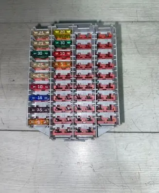 Volvo XC70 Fuse box set 9162439