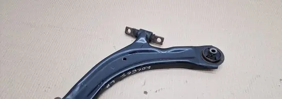 Renault Koleos I Front lower control arm/wishbone 