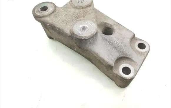 Opel Astra H Gearbox mounting bracket 90538553