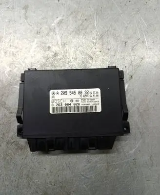 Mercedes-Benz C W203 Parking PDC control unit/module A2095450032