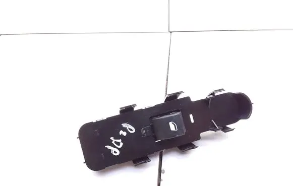 Citroen C4 I Electric window control switch 9661465677