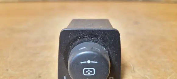 Opel Antara Wing mirror switch 200003118