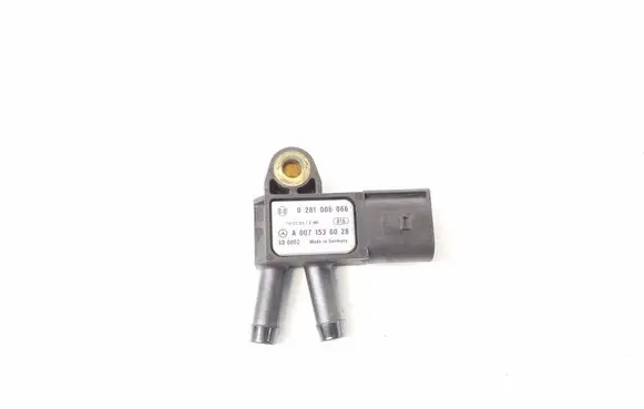 Infiniti Q30 Sensor A0071536028