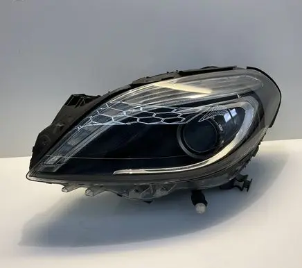Mercedes-Benz B W246 W242 Headlight/headlamp A2468207161 0301271271 LE10A6247