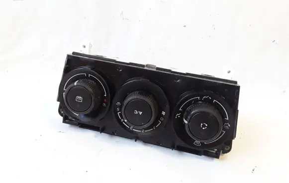 Peugeot 308 Climate control unit 69947013 T1000220K