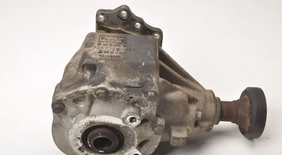 Volvo V70 Rear gearbox reducer/haldex oil pump 7527113700