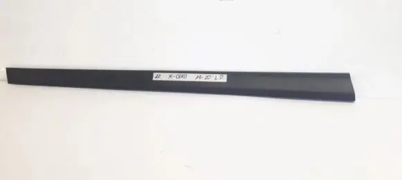 KIA Xceed Front door trim (molding)