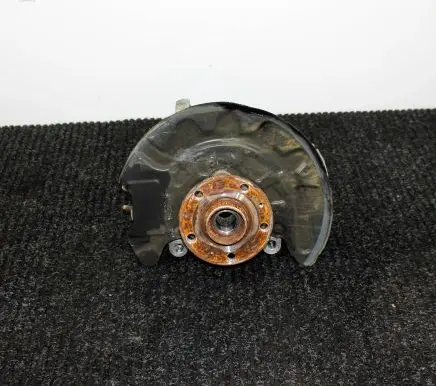 Volkswagen Golf VII Front wheel hub 5Q0407258A