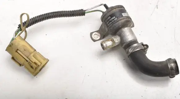 Jaguar XJS Valve vacuum 9AV73298A