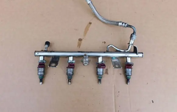 Mercedes-Benz Sprinter W906 Fuel main line pipe