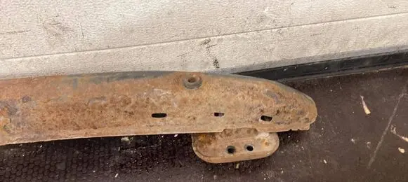 Peugeot 307 Front bumper cross member