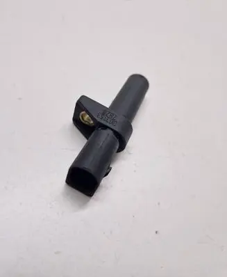 Mercedes-Benz C W204 Crankshaft position sensor 003153 2826