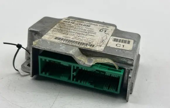 Hyundai i30 Airbag control unit/module 959102L030 2L95910030