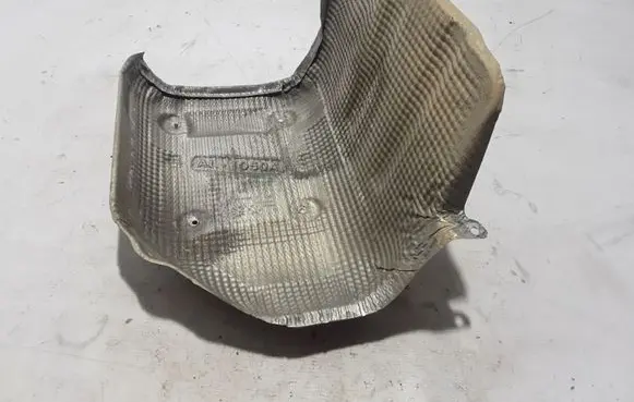 Renault Scenic IV - Grand scenic IV Exhaust heat shield 205404468R