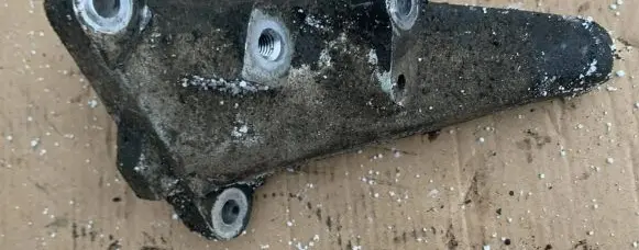 Mercedes-Benz W123 Engine mounting bracket 0802888 03240504