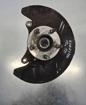 Front wheel hub