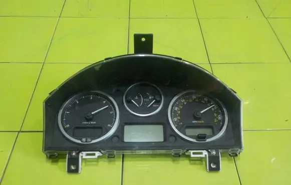 Land Rover Freelander 2 - LR2 Speedometer (instrument cluster) 6H5210849EE