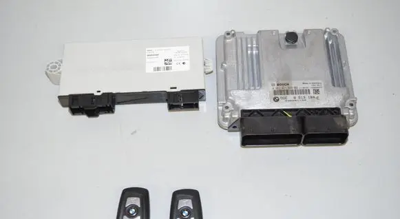 BMW X3 F25 Engine ECU kit and lock set 9247480 61356809374 6809374