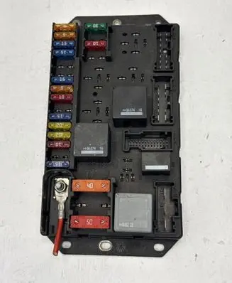 Land Rover Range Rover L322 Fuse module 060220195126 518958004 YQE500090