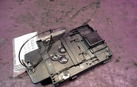 Renault Megane III Ignition lock 
