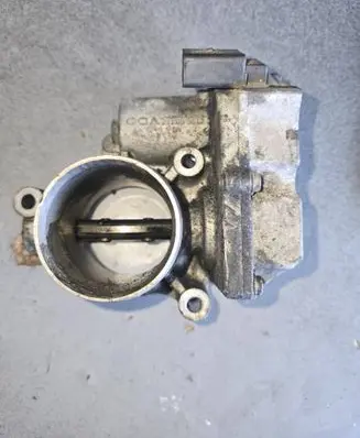 Renault Trafic II (X83) Throttle valve A2C53107575 7701062300 8200576664