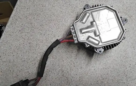 Mercedes-Benz Vito Viano W447 Electric radiator cooling fan 3137232033 1137328706