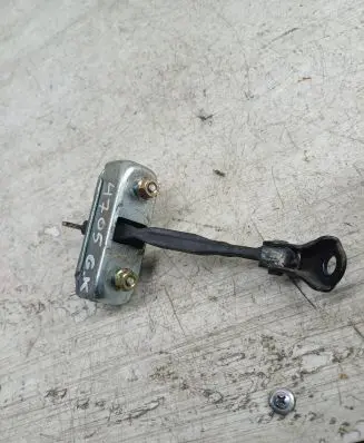 Toyota Corolla Verso E121 Rear door check strap stopper