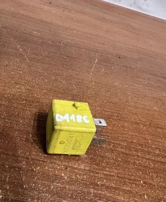 Mercedes-Benz A W169 Other relay A0025421419 D1186