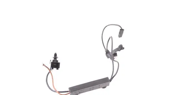 Mercedes-Benz CLS C218 X218 Aerial antenna amplifier A2128704589