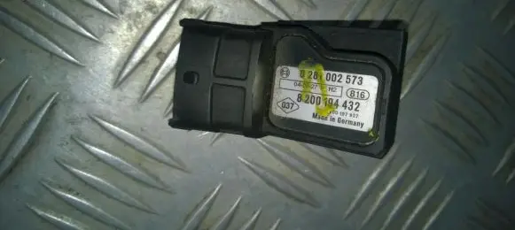 Renault Megane II Air pressure sensor 0281002573 8200194432