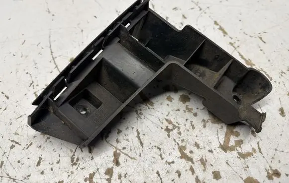 Volvo XC70 Rear bumper mounting bracket BP3EA