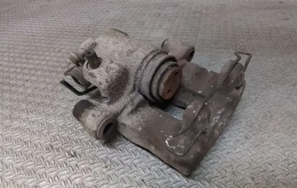 Renault Laguna II Rear brake caliper
